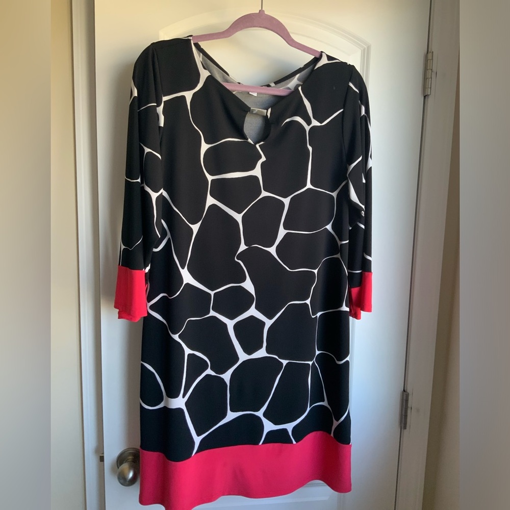 Women’s Signature Camryn Dress